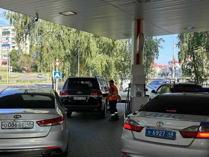 АИ-95 в Липецкой области уже перешагнул за 70 рублей