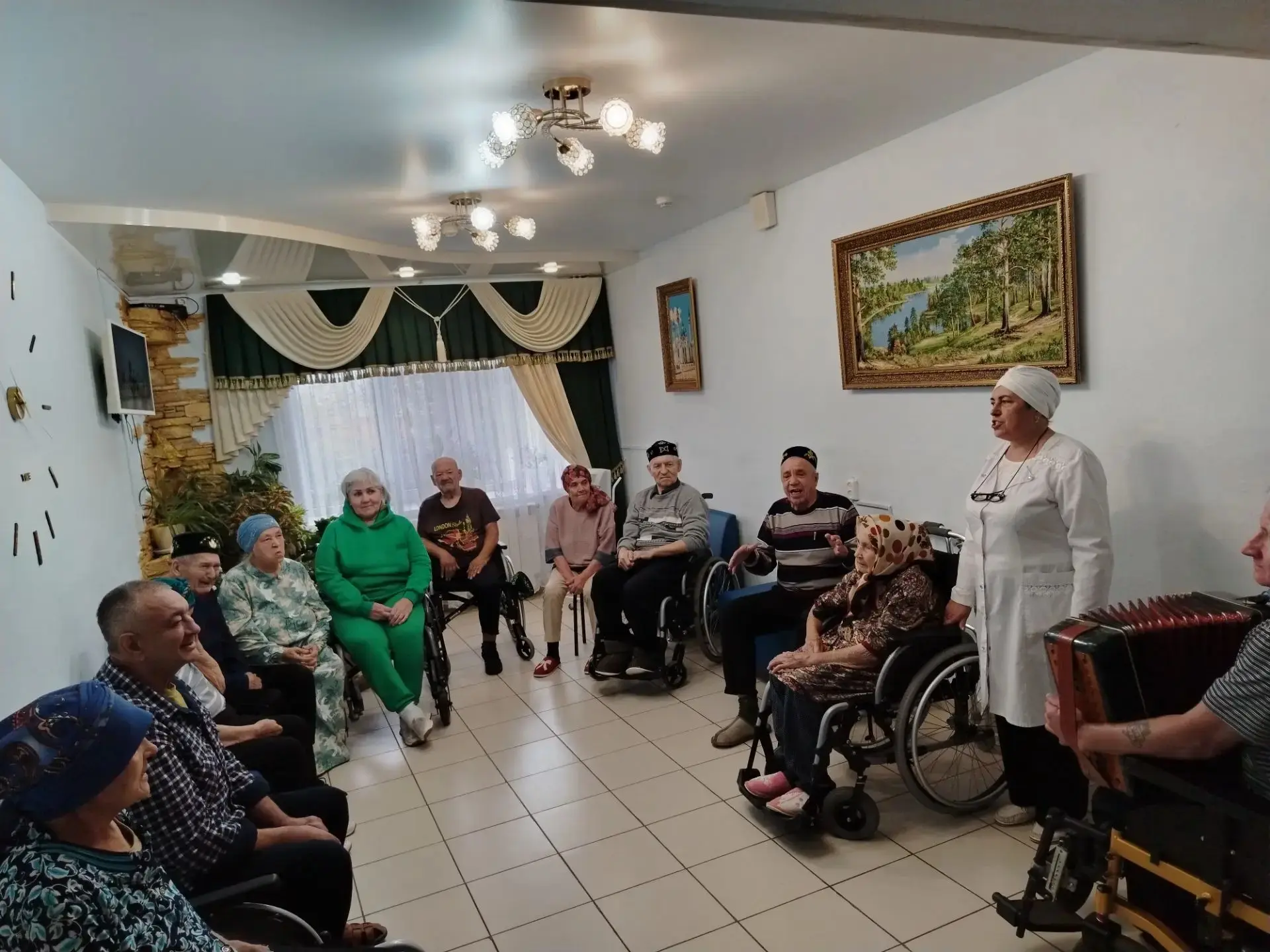 "Нам года не беда, коль душа молода!"