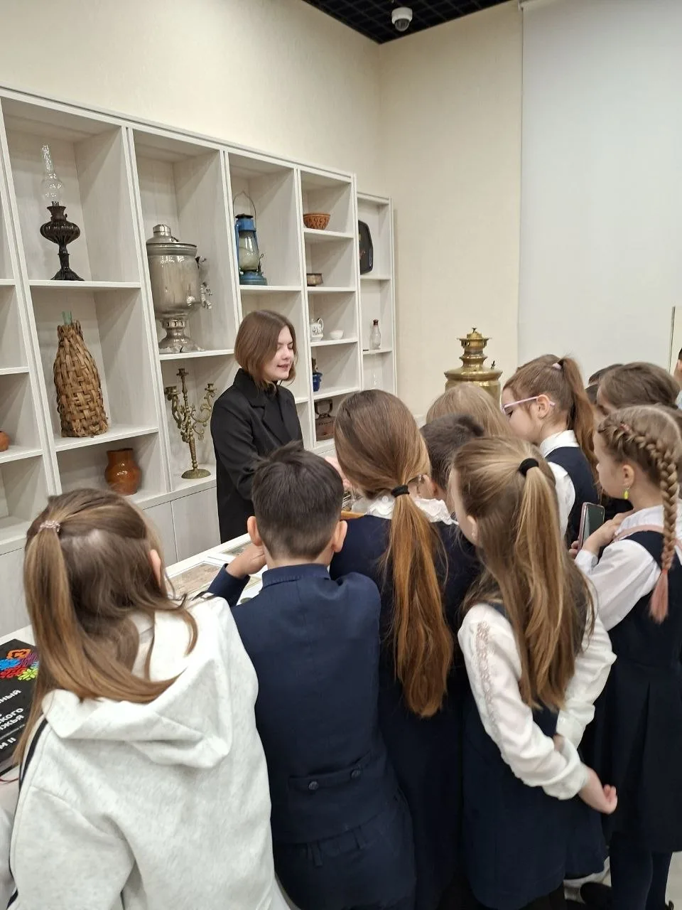 Сегодня 2 «Г» класс побывал в Краеведческом музее Высокогорского района! 🏛️ Ребята узнали о традиция