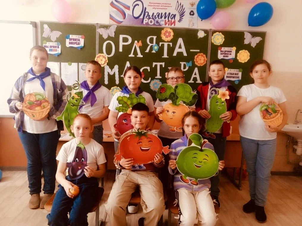 Третий день в пришкольном оздоровительном лагере «Солнышко» выдался самым ярким, ведь с...