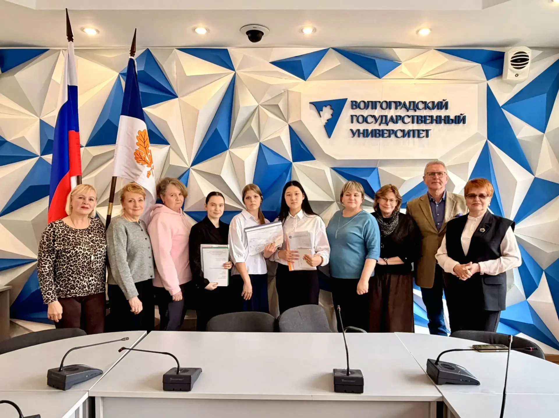 Поздравляем победителя!   Подведены итоги открытого городского конкурса учебно-исследовательских раб