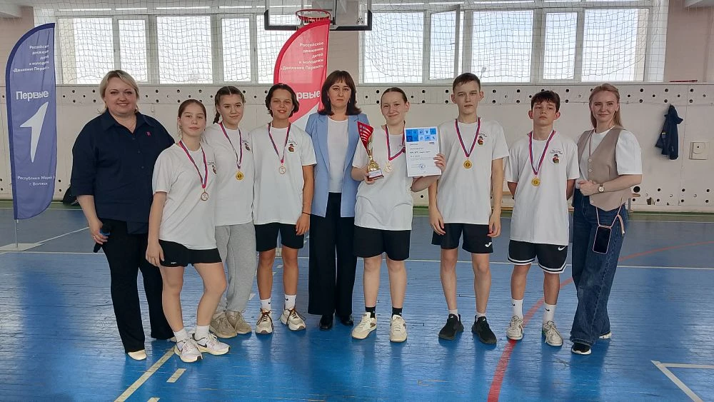 🏆 Команда лицея — гордость города! Ометов Александр  Шамбердов Максим Замышкина Арина Тактарева Дарь