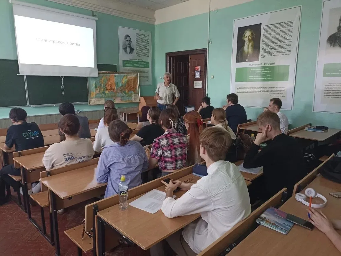 Без срока давности

11 июня в АГПИ им. А.П. Гайдара была проведена публичная лекция, посвященная тра