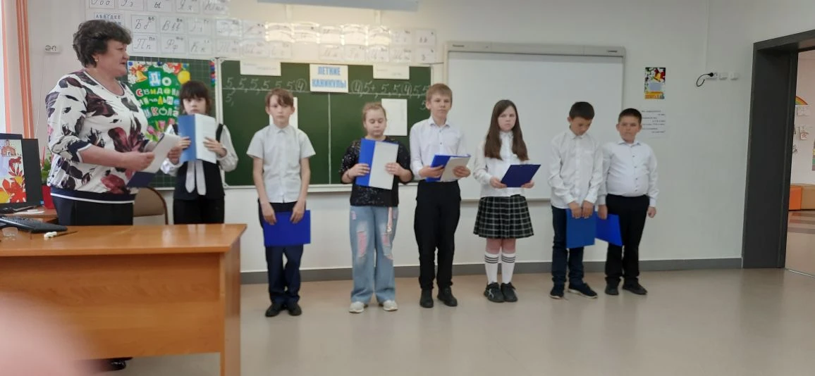 Прощай, начальная школа! 🎉Вчера в нашей школе царила особая атмосфера – настоящий праздник, наполне