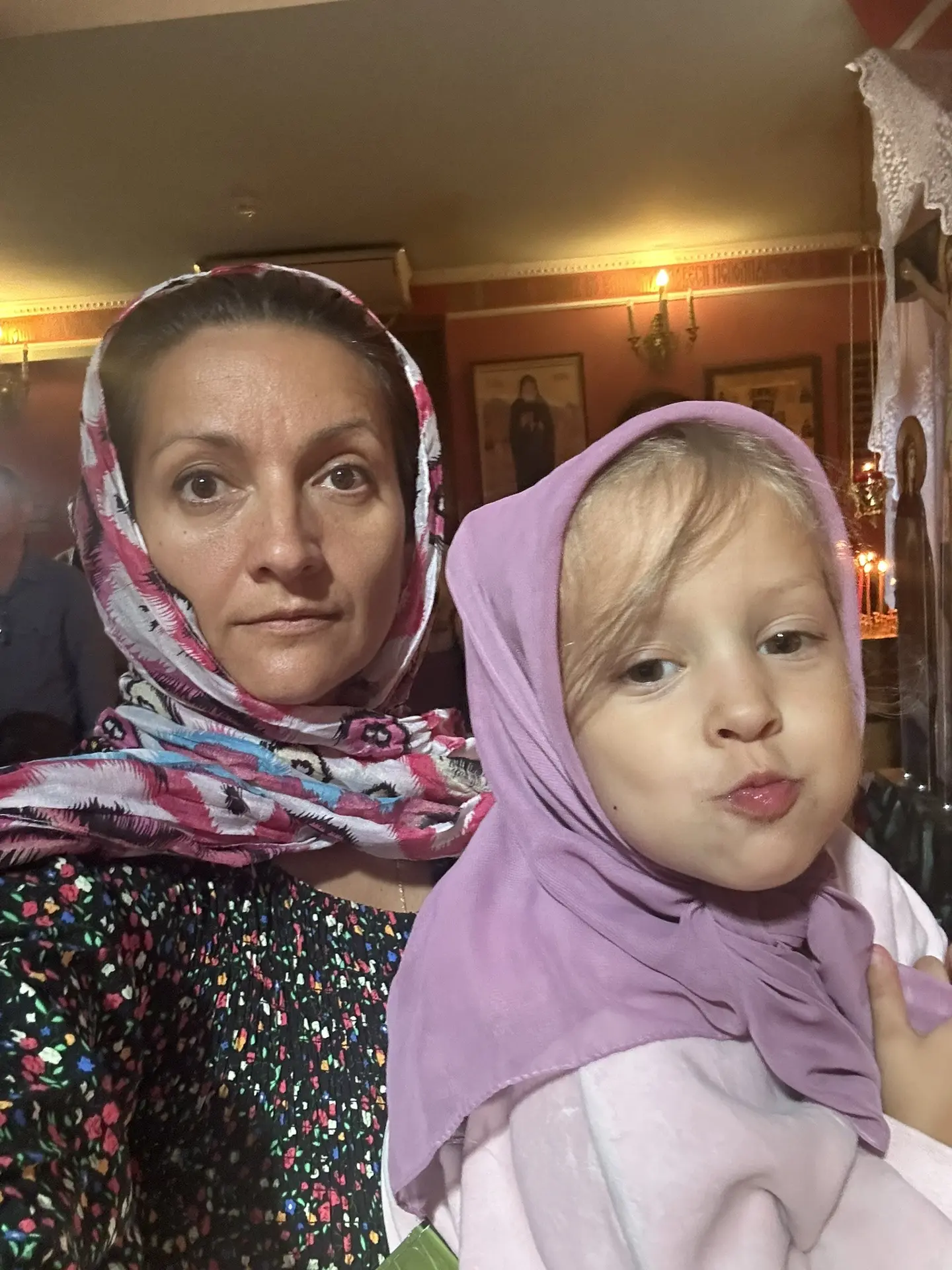 #СсубботнимДнём #Православные 

К православной вере я шла долго и мучительно. Нет, я и крещёная была