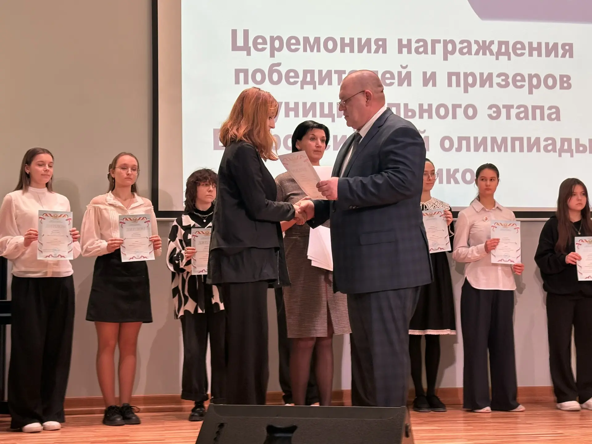 Сегодня в Псковском техническом лицее состоялась торжественная церемония награждения победителей и п