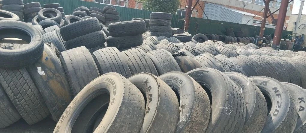 В Лапсарском сельском поселении прошло мероприятие по вывозу старых автомобильных покры...