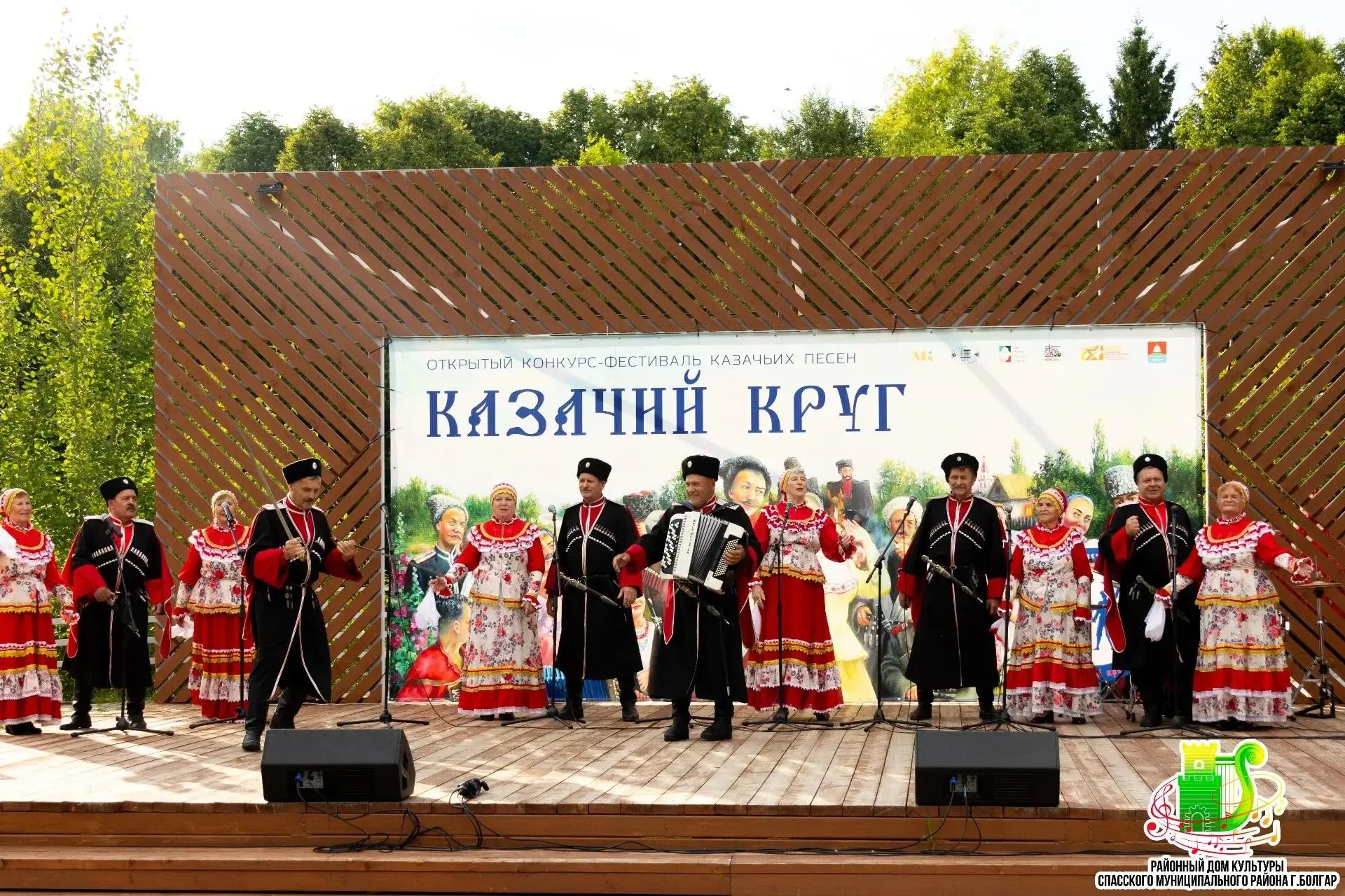 Артисты Спасского района приняли участие на фестивале «Казачий круг» в Бугульме
Подробнее: https://s