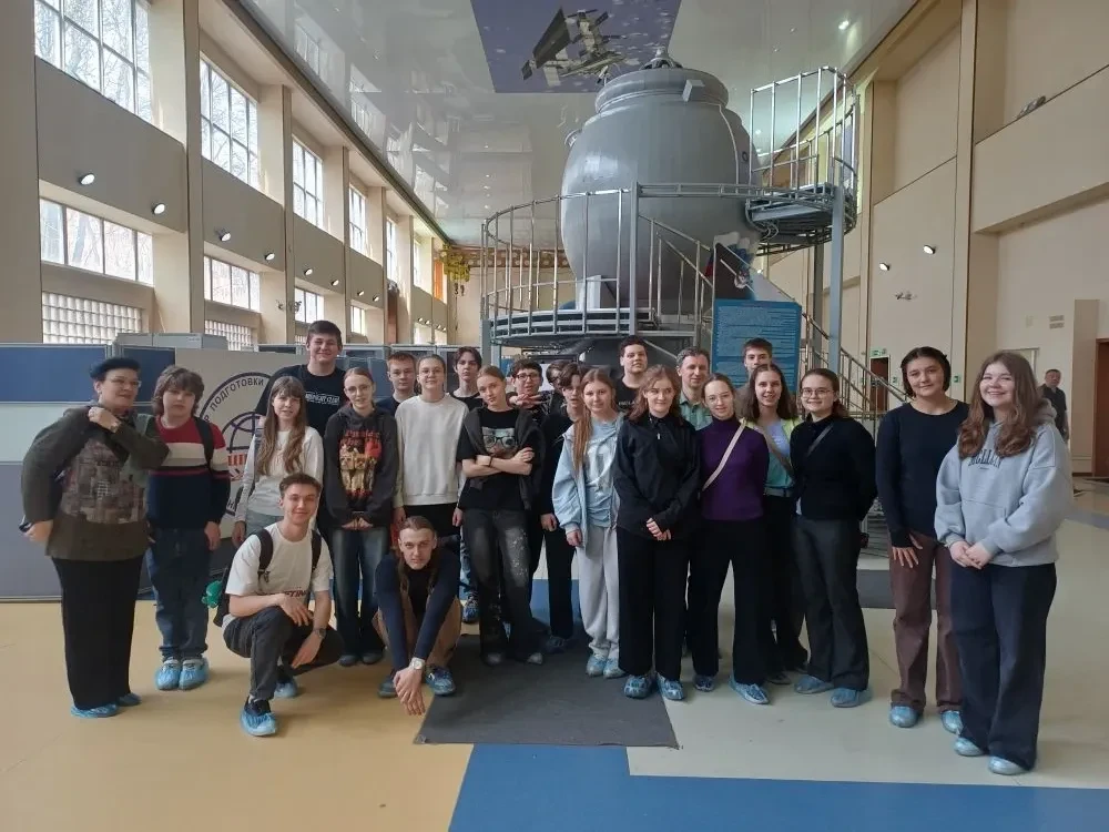 🚀 Путешествие к звёздам: школьники посетили Центр подготовки космонавтов  Учащиеся 7 «М», 8 «М» и 11