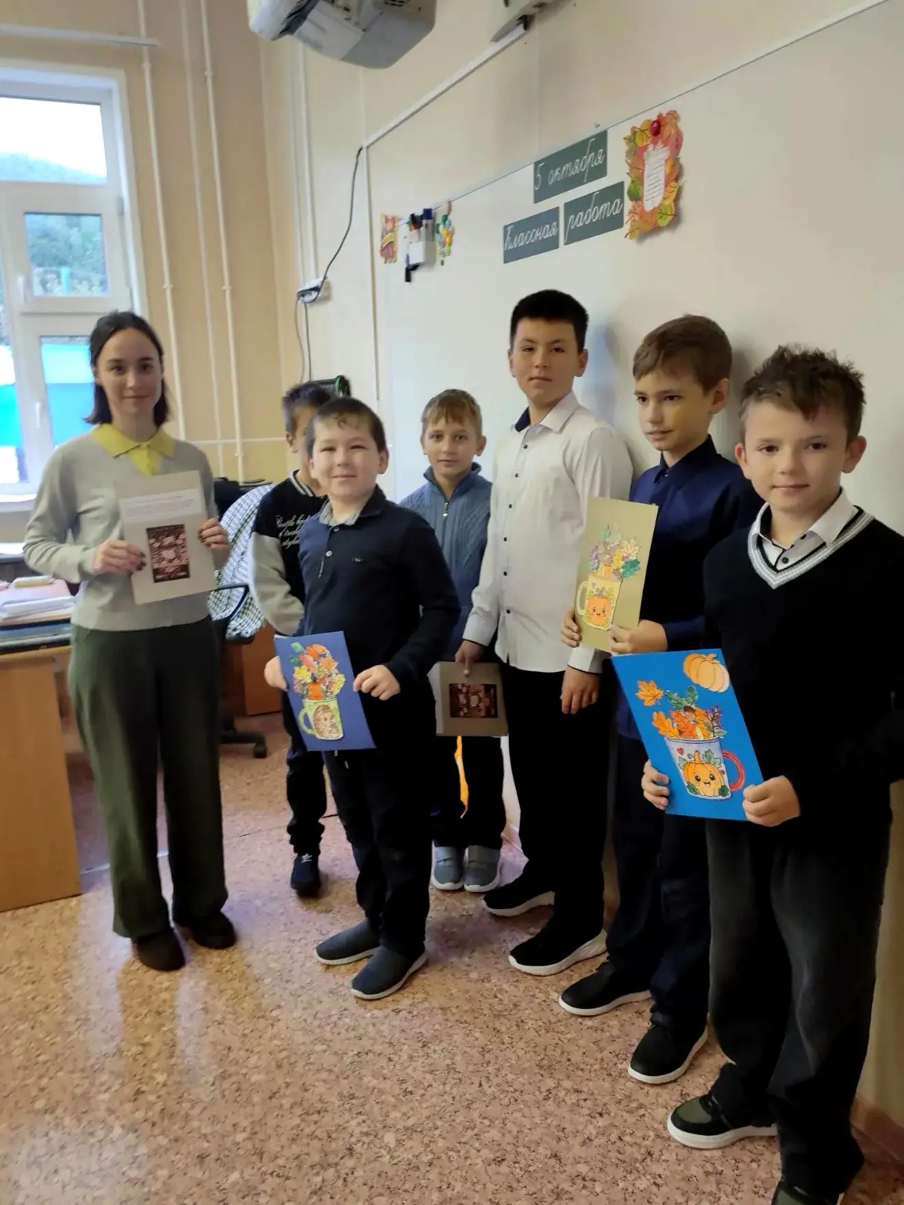 ❤️ Тепло наших рук — для любимых учителей!