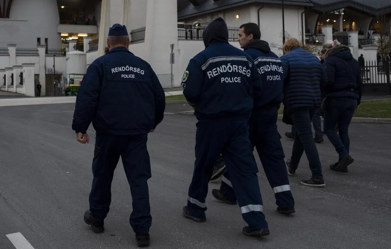В Венгрии закрыли дело о "золотом конвое" Украины "из-за отсутствия состава преступления"