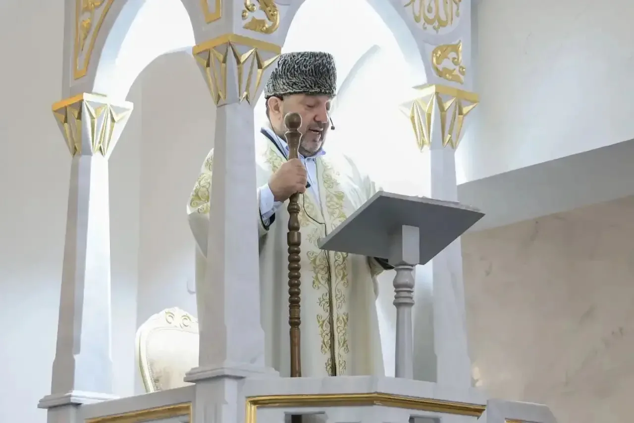Рашид Темрезов вместе с верующими со всей республики принял участие в праздничной молитве, которую в