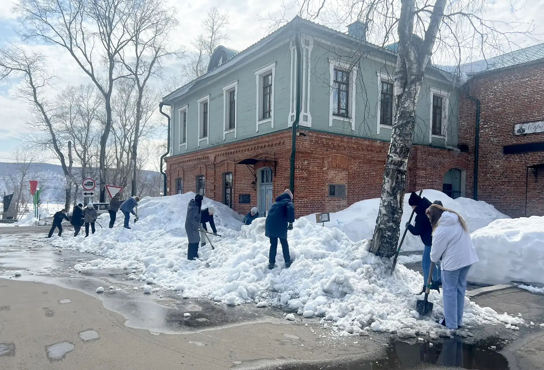 17 апреля сотрудники краеведческого музея приняли участие в субботнике!