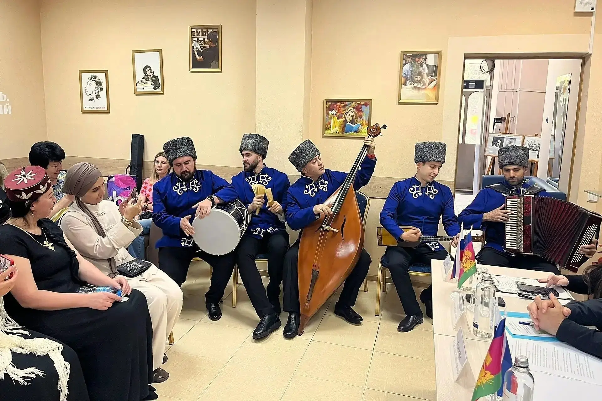 В Сочи прошла конференция по вопросу сохранения нематериального этнокультурного достояния малочислен