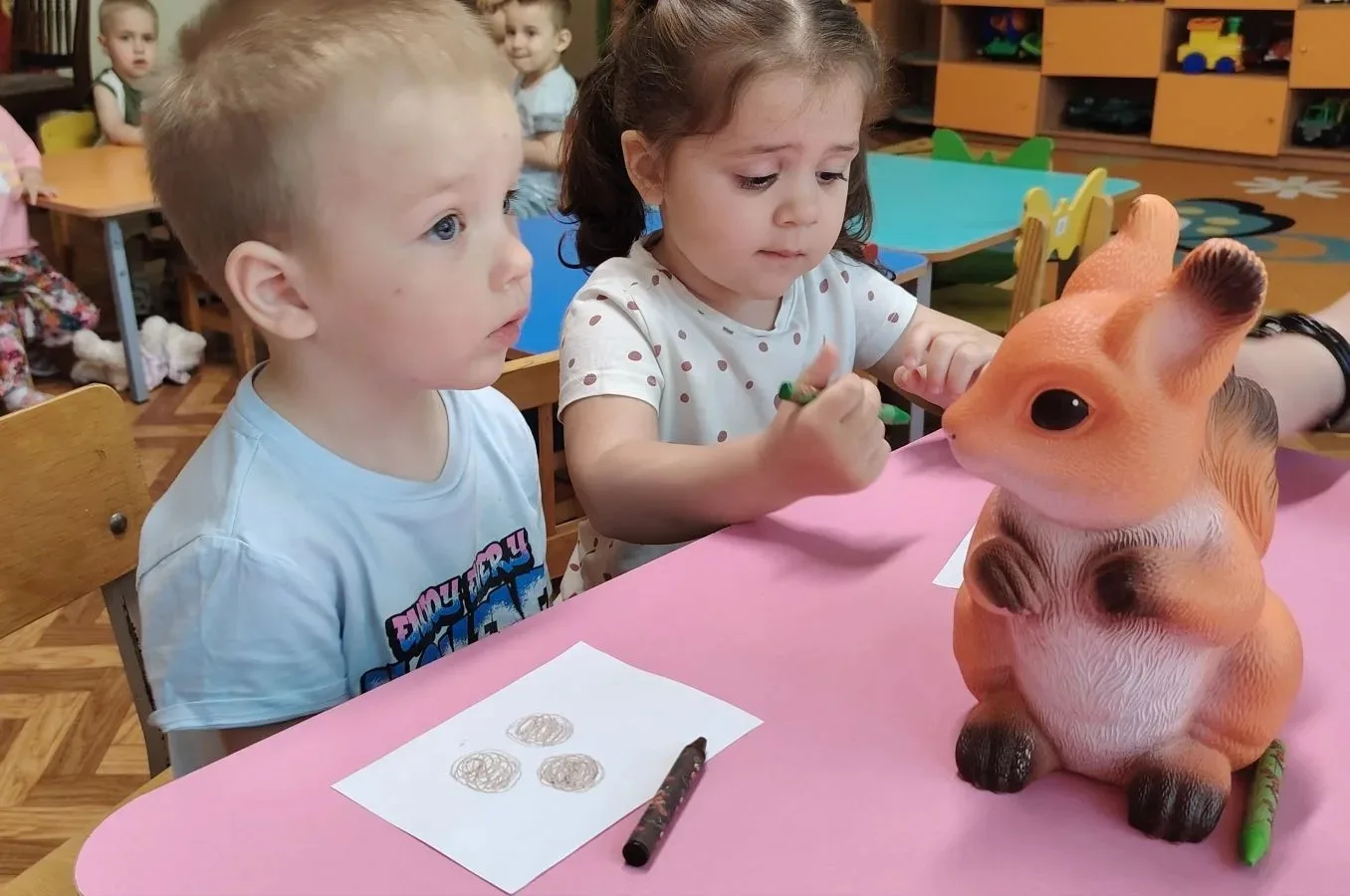 🐿Не зря по веткам белка скачет: