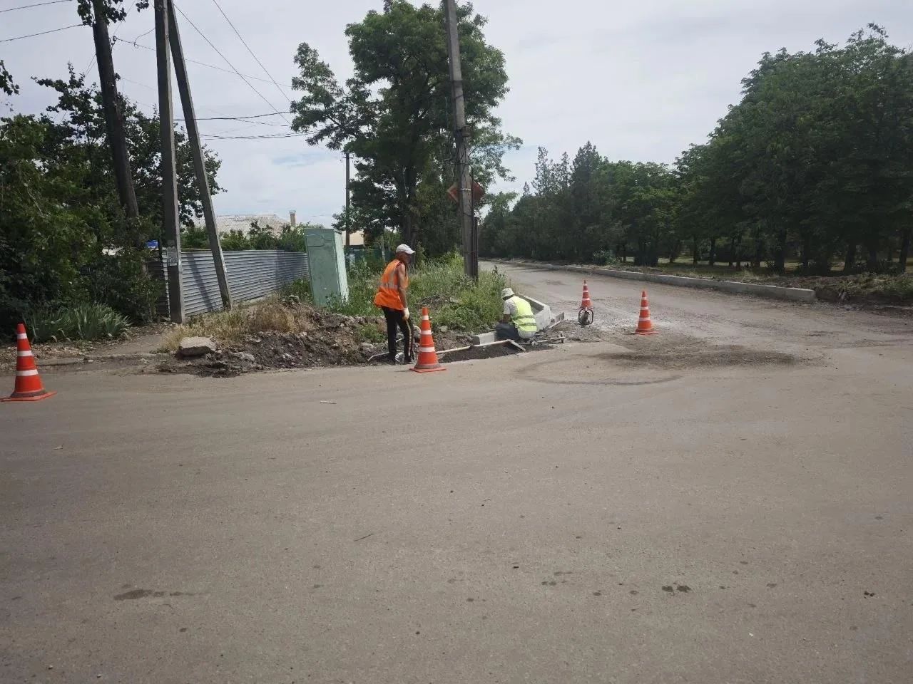 Якутия завершила фрезеровку на улице Калинина в Докучаевске

Дорожники полностью завершили фрезеровк