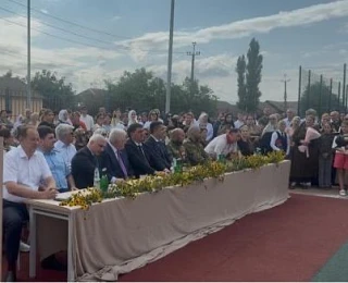 Поздравляем всех школьников, педагогов и родителей с началом нового учебного года!