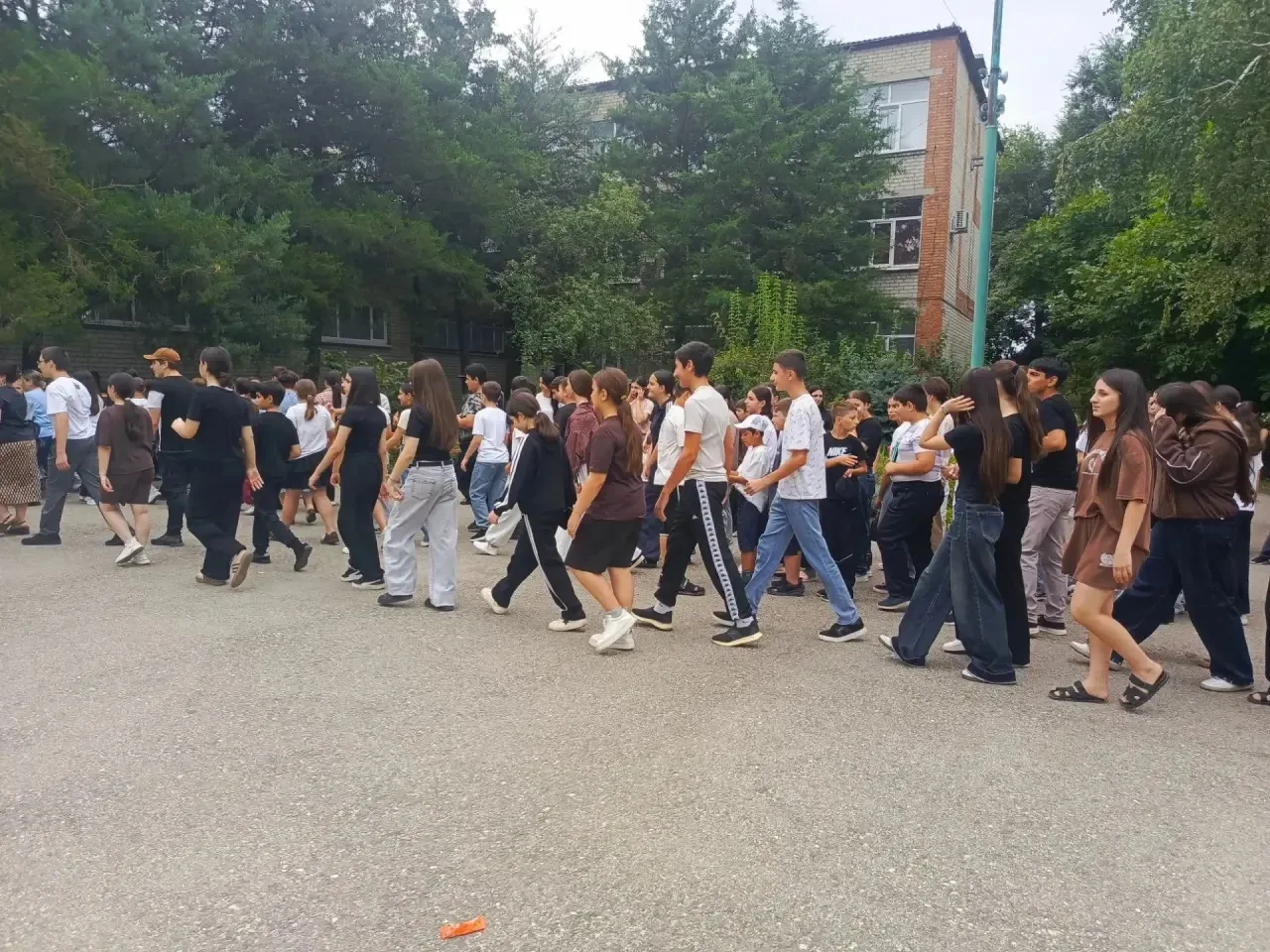 Сегодня в нашей школе состоялся Пробный день перед стартом нового учебного года. 📚✨