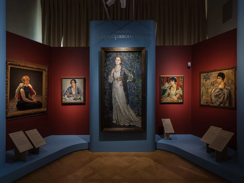 #НеделясРусскиммузеем

👑 Искусство и царское величие: понедельник – последняя возможность увидеть в