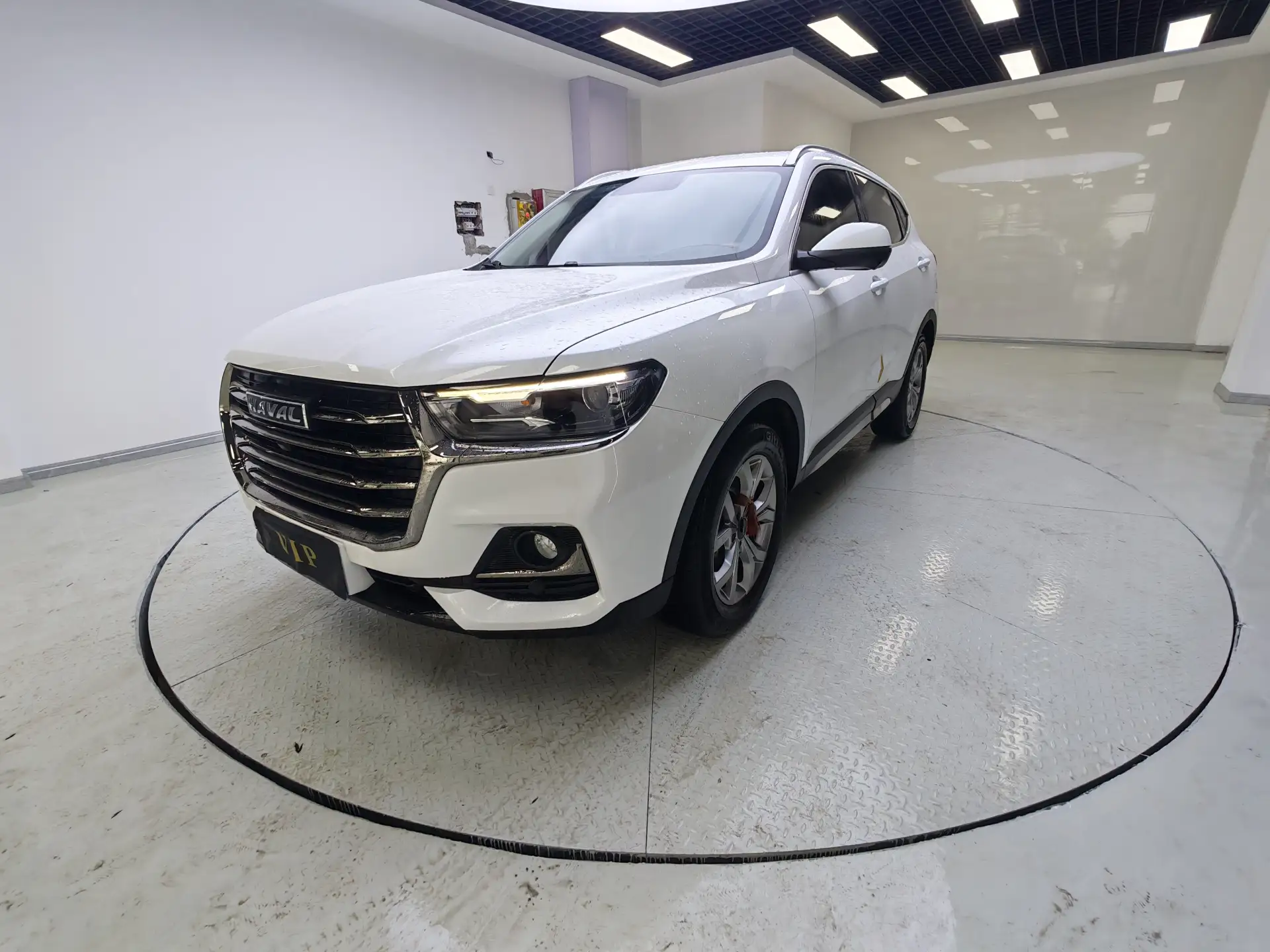 🇨🇳HAVAL H6🇨🇳Двигатель 1.5 turbo(150л.с)☄️Цвет белый 🤍Год 2022
