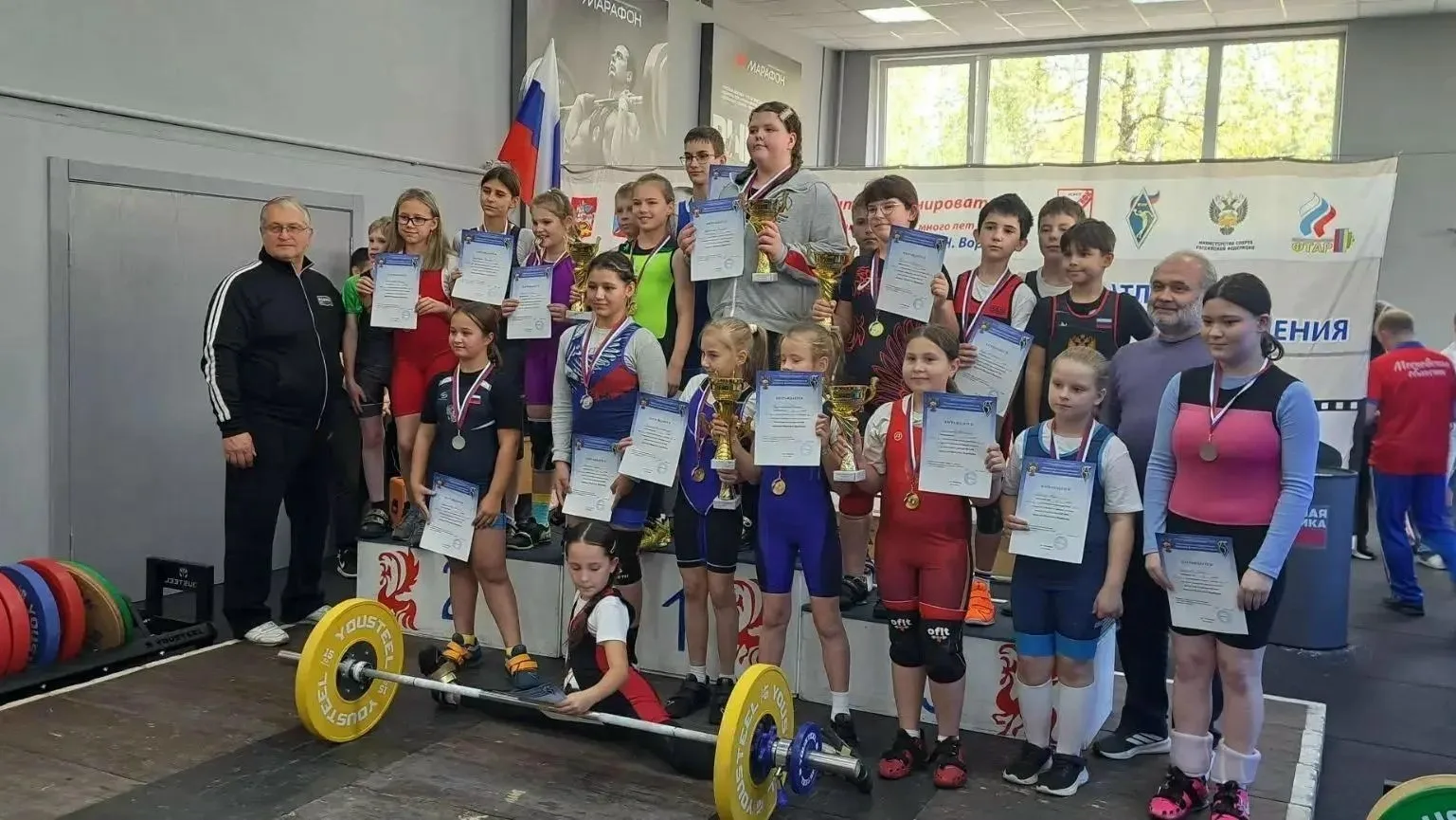 Малаховка снова собрала тяжелоатлетов со всего Подмосковья