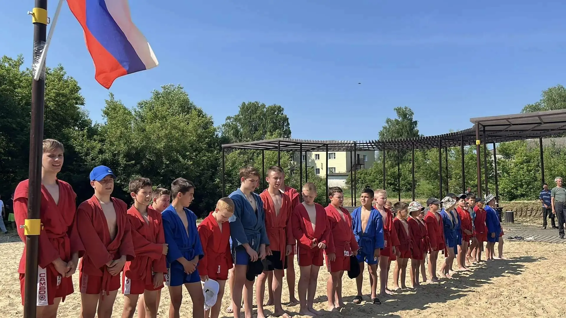 🛑12 июня, в День России, на территории места отдыха у воды «Песковая» в рабочем посёлке Романовка п