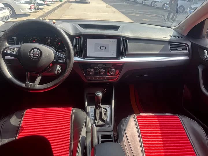 🚨🇨🇳Так же нашли два варианта на Skoda Kamiq в классической версии (не GT):   — 1.5л., 112л.с.. атмо,