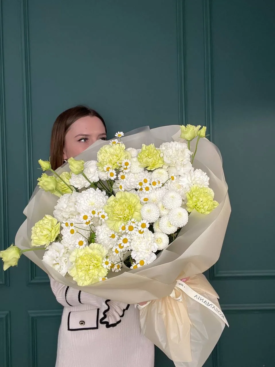 Букет, который говорит о главном 😍

Иногда слова не нужны. Нежный аромат пионов, бархатная мягкость