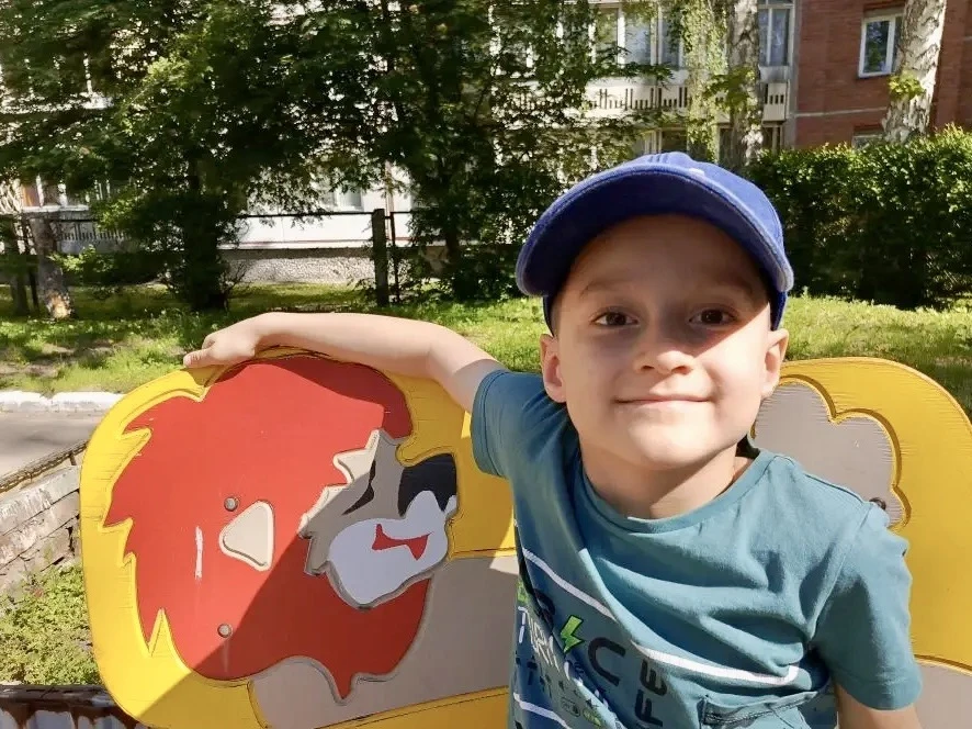 Как защититься от солнечного удара: простые правила безопасности ☀️

Солнечный удар возникает из‑за 