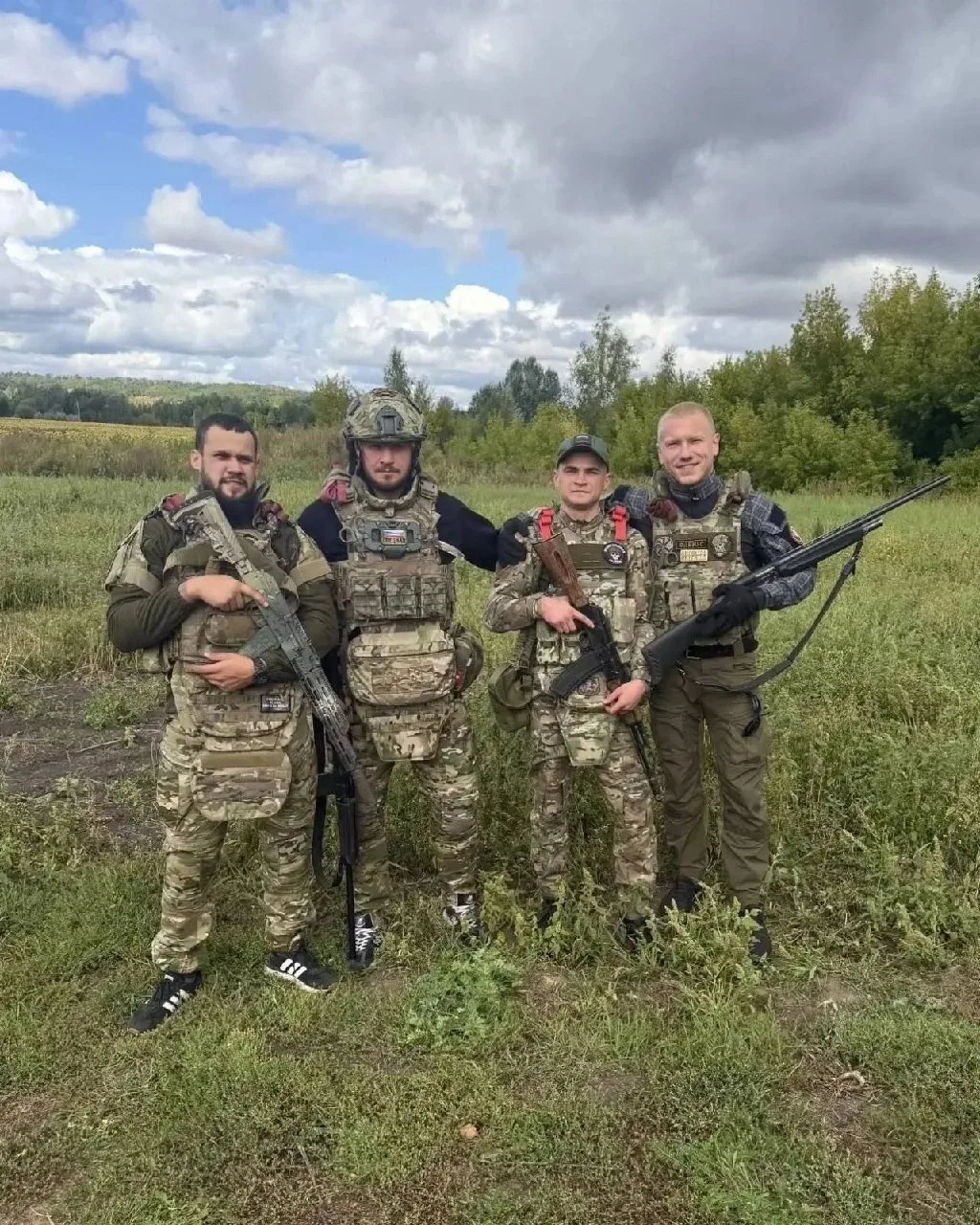 Привет от наших ребят 🤙