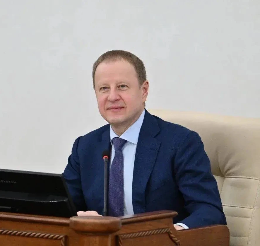 Прямая линия Губернатора Алтайского края Виктора Томенко состоится 16 сентября