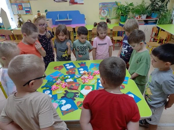 🎉 18 августа в МБДОУ — детский сад комбинированного вида № 11 «Земляничка» отмечали Де...