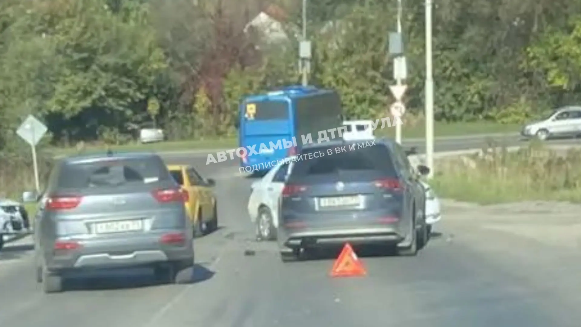 🚨🚔Утреннее ДТП на повороте с ул. Рязанской на «Пьяную дорогу». Очень похоже, что белы...