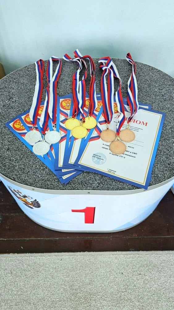 🏆🥇🥈🥉Соревнования по ОФП и СФП
🔥Сегодня воспитанники отделения художественной гимнастики сдавали