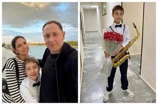 11-летний мальчик стал звездой в Ростове, сыграв на саксофоне песню о городе