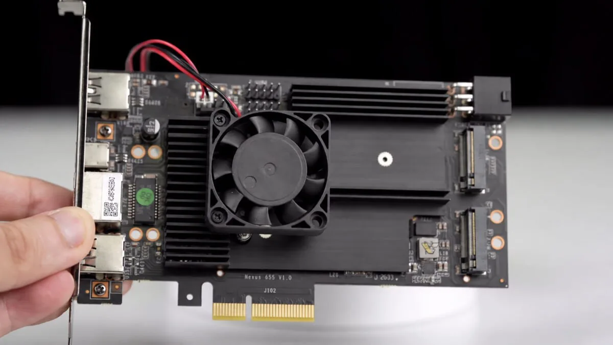 Китайская компания JGINYUE представила PCIe-плату расширения на базе чипсета AMD B650 д...