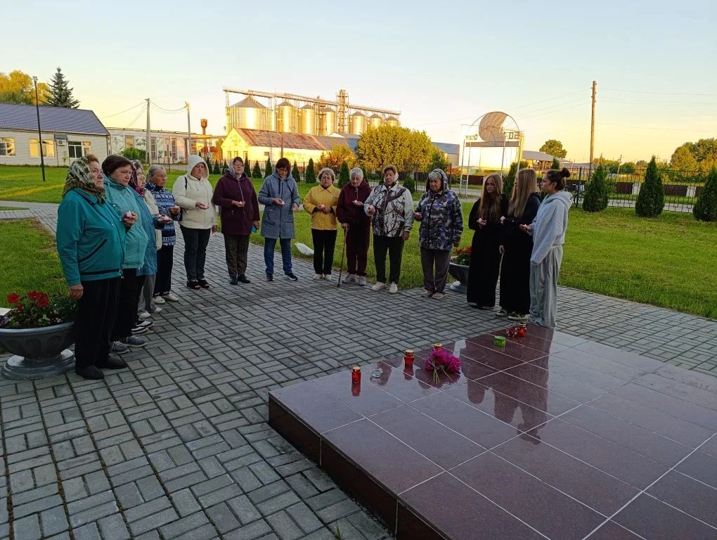 🕯️🕯️🙏🔥 22 июня, День памяти и скорби,  в с. Воютино и Дмитриевы Горы начался с участия во всерос