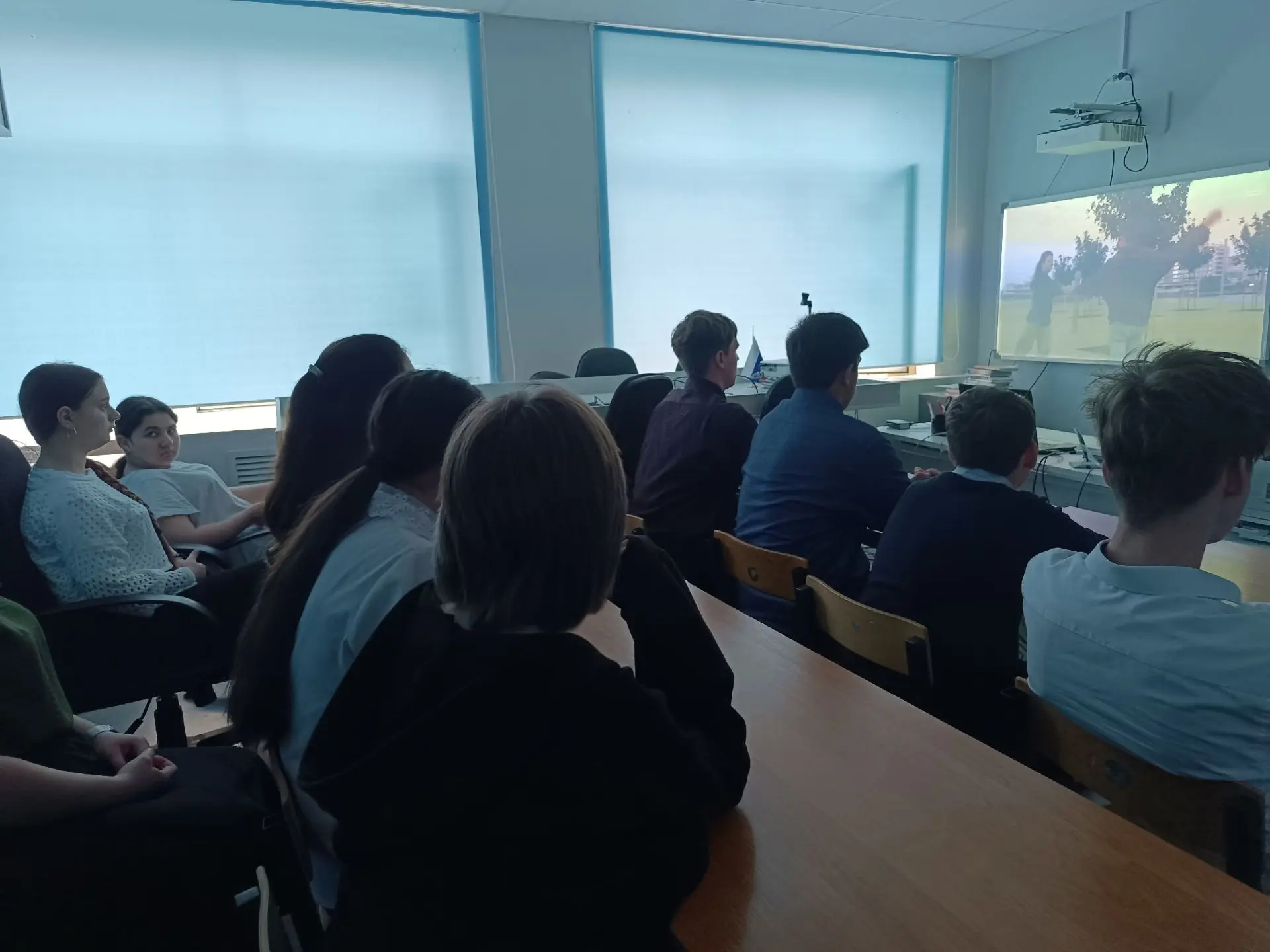 В МКОУ "Ольховатская ООШ" прошло внеурочное практико-ориентированное занятие (Россия ко...
