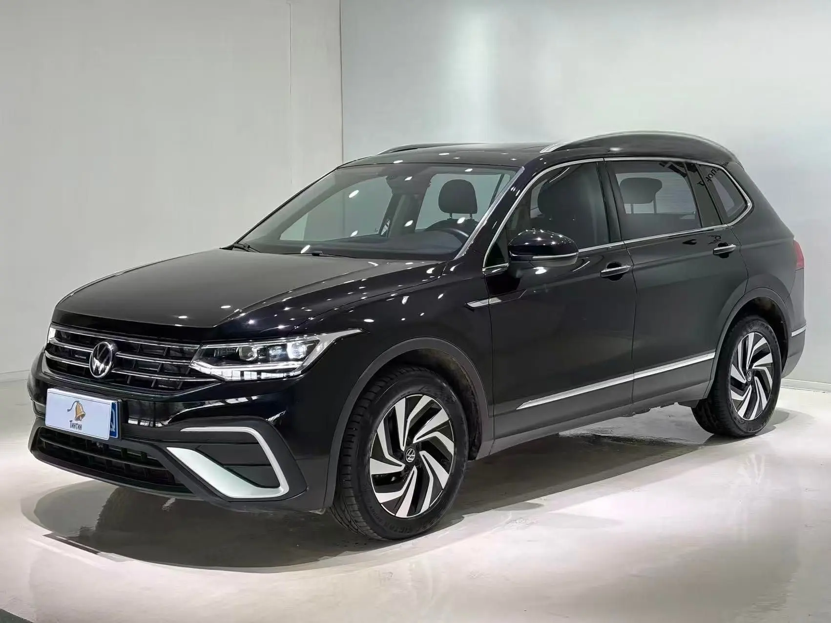 Volkswagen Tiguan L 2023 г. в наличии в Китае 🇨🇳

🚘Технические характеристики:
Объем: 1.4 литра
М