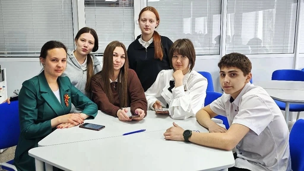 Знать, чтобы помнить: в Лицее № 23 прошёл исторический квиз ко Дню Победы ☝  В преддверии великого п