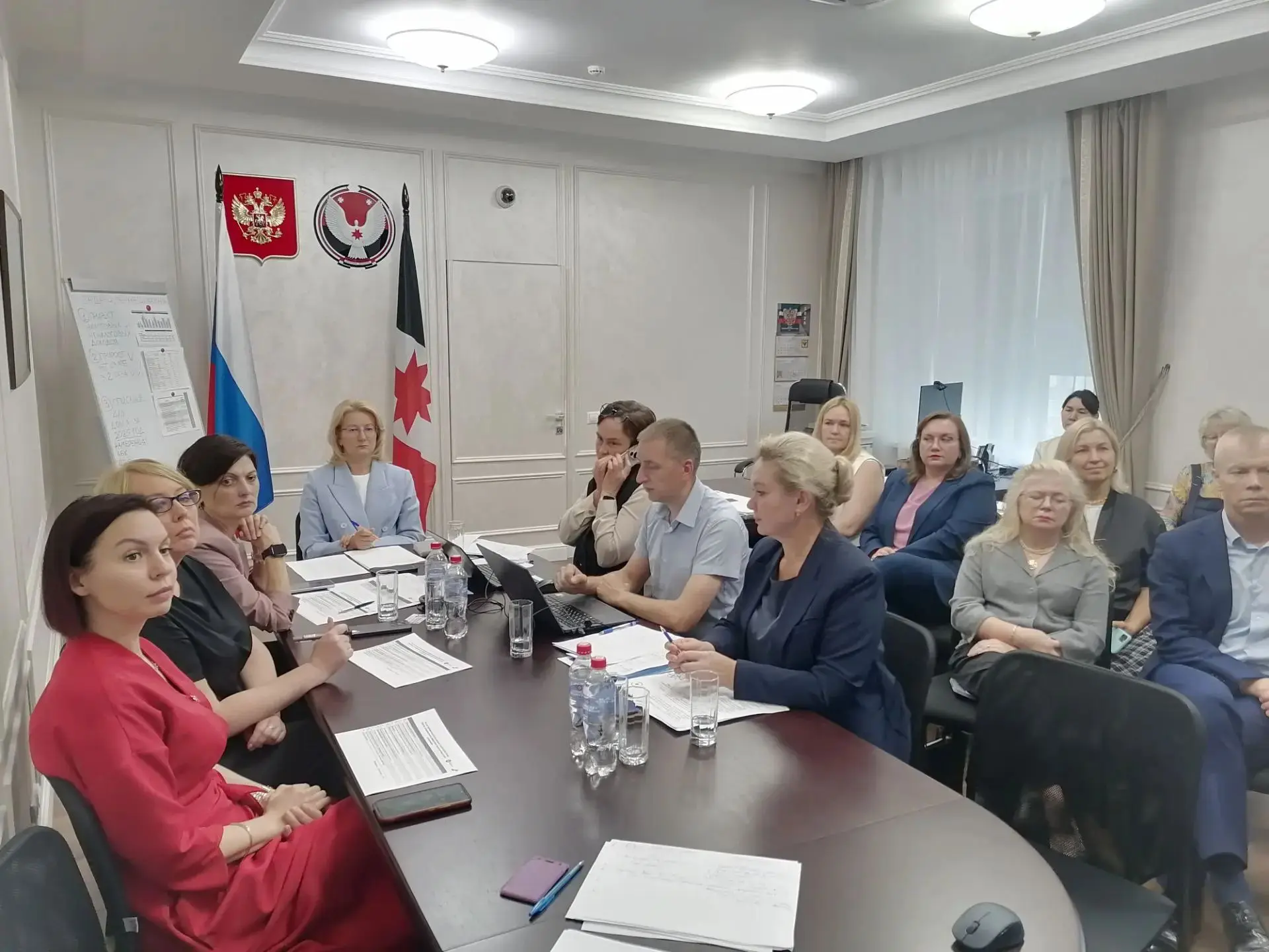 Минфин Удмуртии первым среди органов исполнительной власти республики получил статус об...
