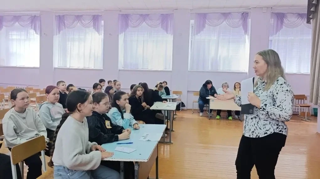 Наш лагерь! День 5. «Филологический» 📚🇷🇺