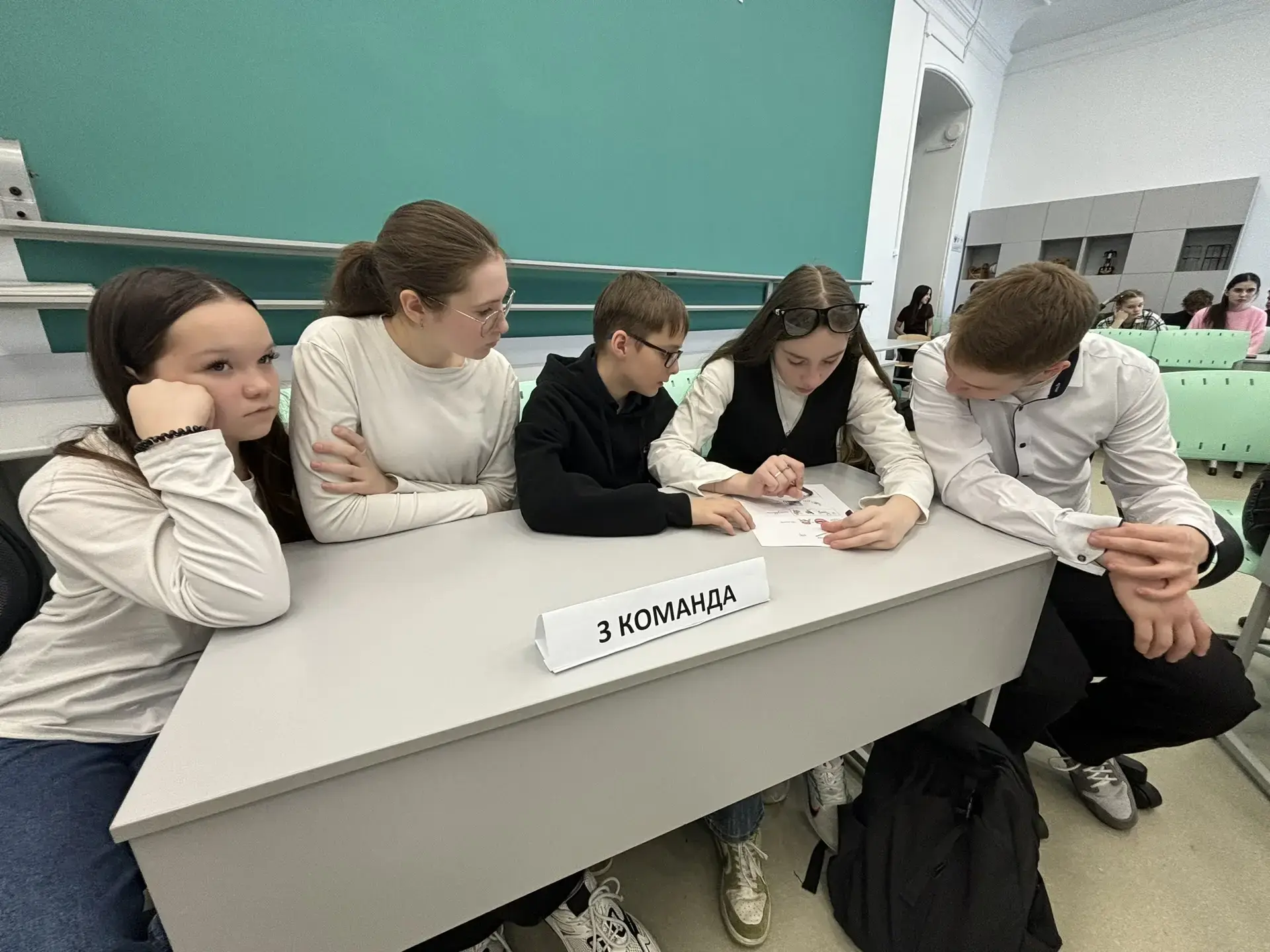 С 27 февраля в образовательном центре «Точка роста» нашей школы прошел интеллектуальный...