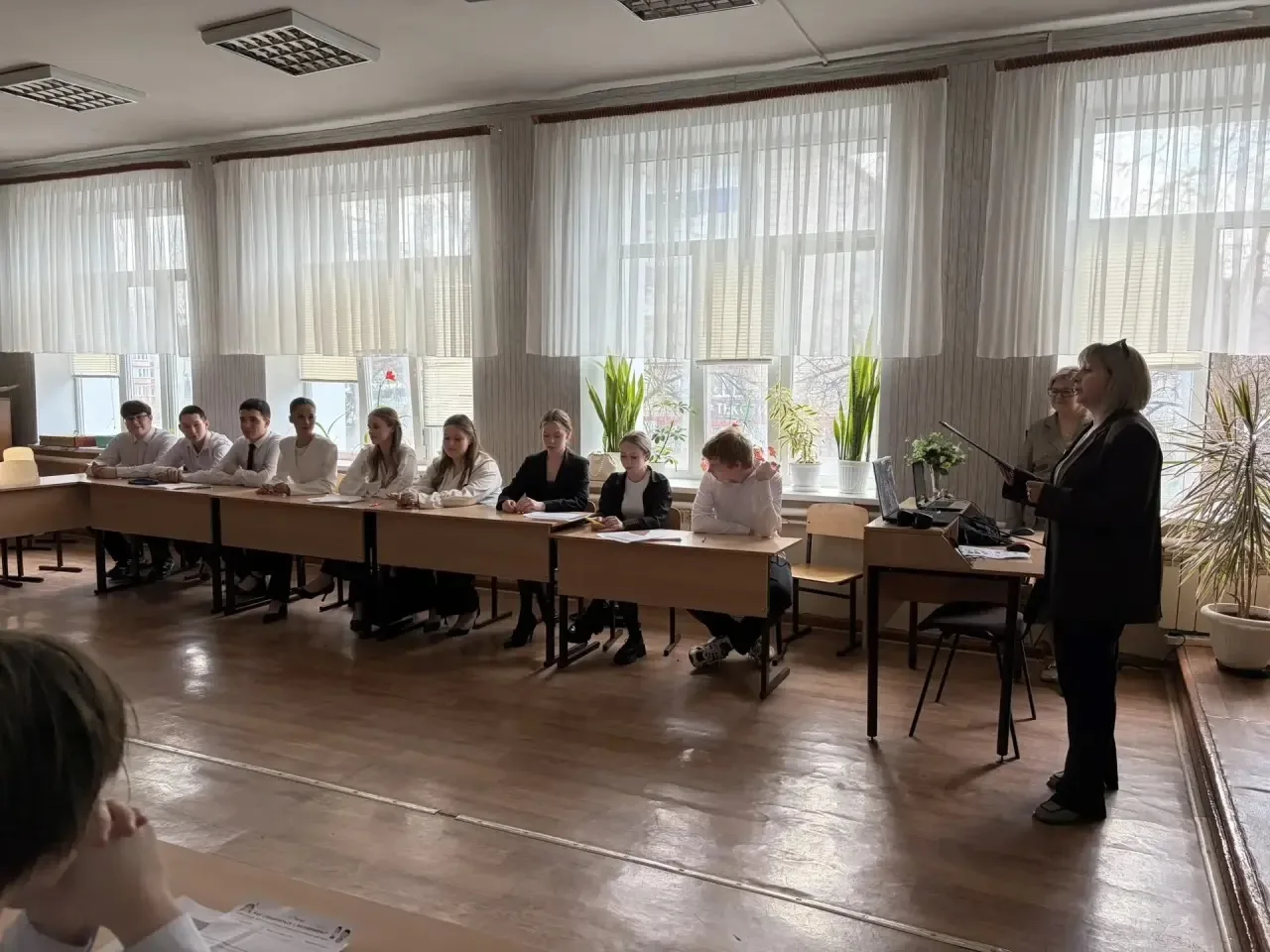 Неделя психологии в нашей школе началась с важного разговора для учащихся 11 классов на тему «Как сп