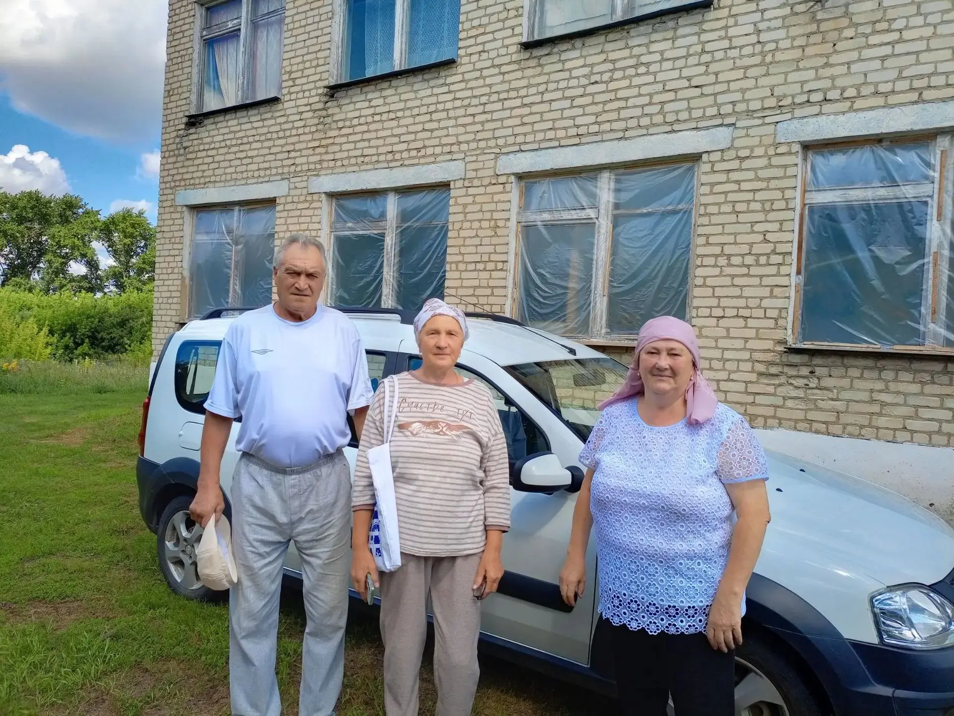 ДОСТАВКА ГРАЖДАН СТАРШЕ 65 ЛЕТ, ПРОЖИВАЮЩИХ В СЕЛЬСКОЙ МЕСТНОСТИ В МЕДИЦИНСКОЕ УЧРЕЖДЕНИЕ ДЛЯ ПРОХОЖ