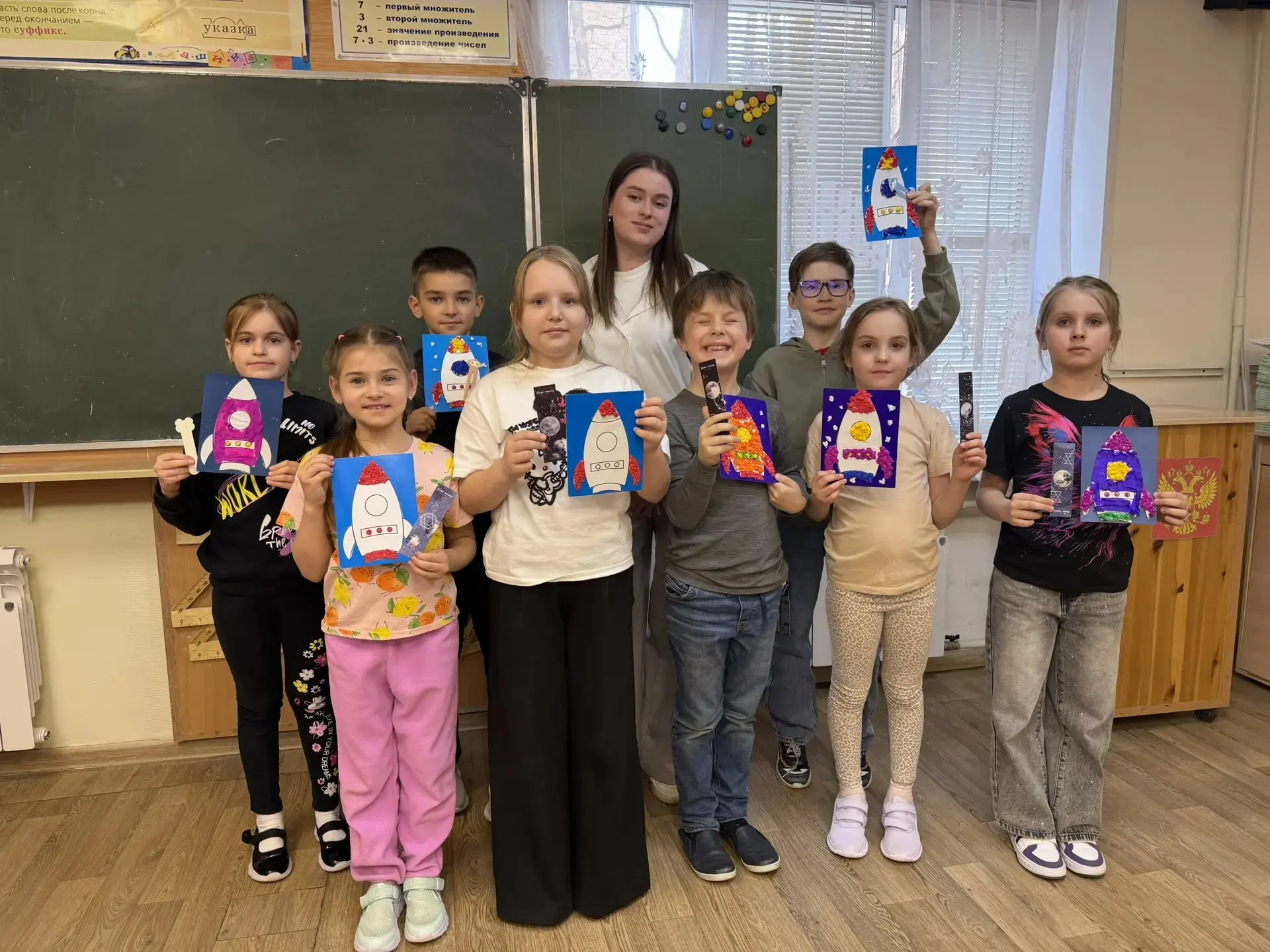 ✨Наши школьные каникулы — это не только отдых, но и движение!  🚀Вчера ребята совместили приятное с п
