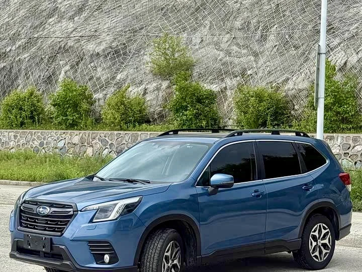🧿 Subaru Forester