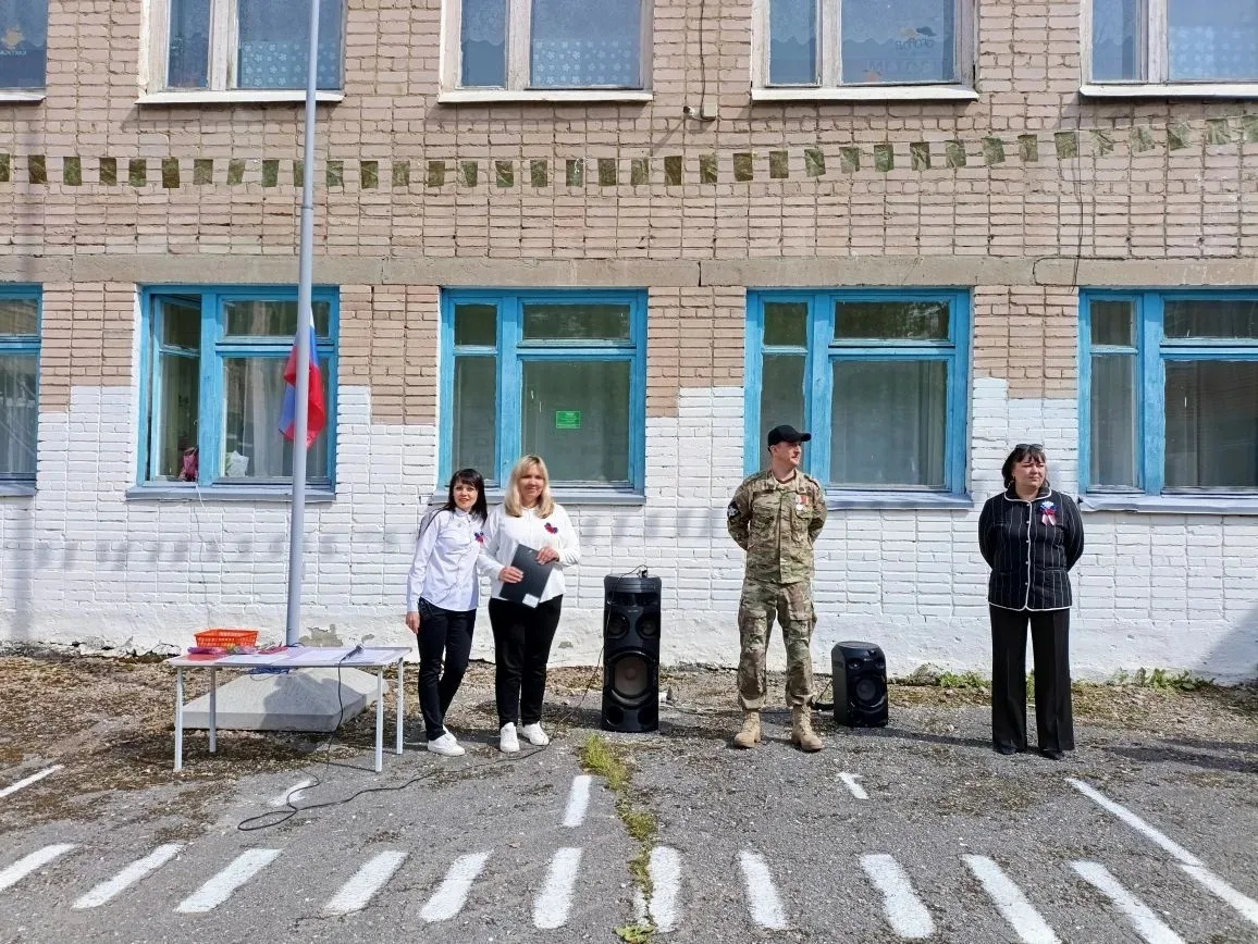 8 июня на базе МАОУ "НОШ √ 25" прошёл районный этап спортивно-патриотической игры «Зарн...