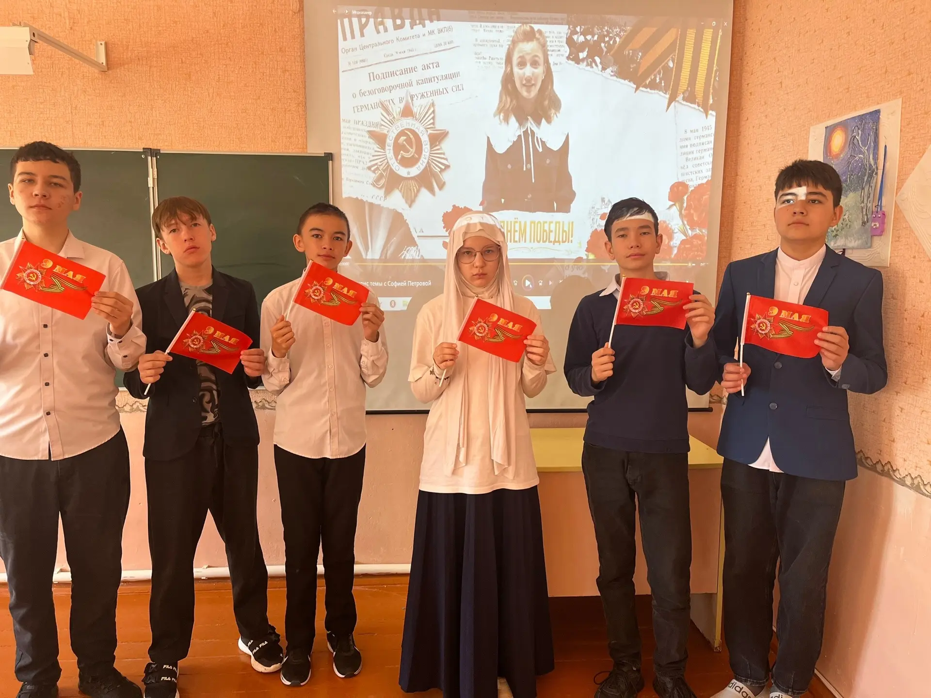 🎼🎼🎼Сегодня прошло занятие из цикла «Разговоры о важном», приуроченное к 81-й годовщи...