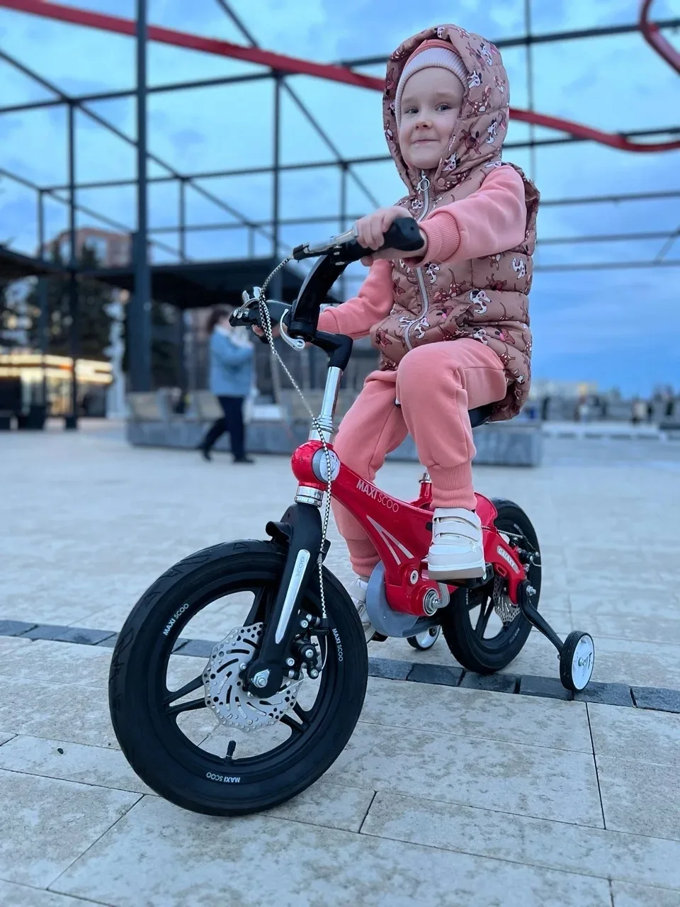🚲 3 июня — Всемирный день велосипеда! 🚲Велосипед — это не просто транспорт.
Это радость движения, 